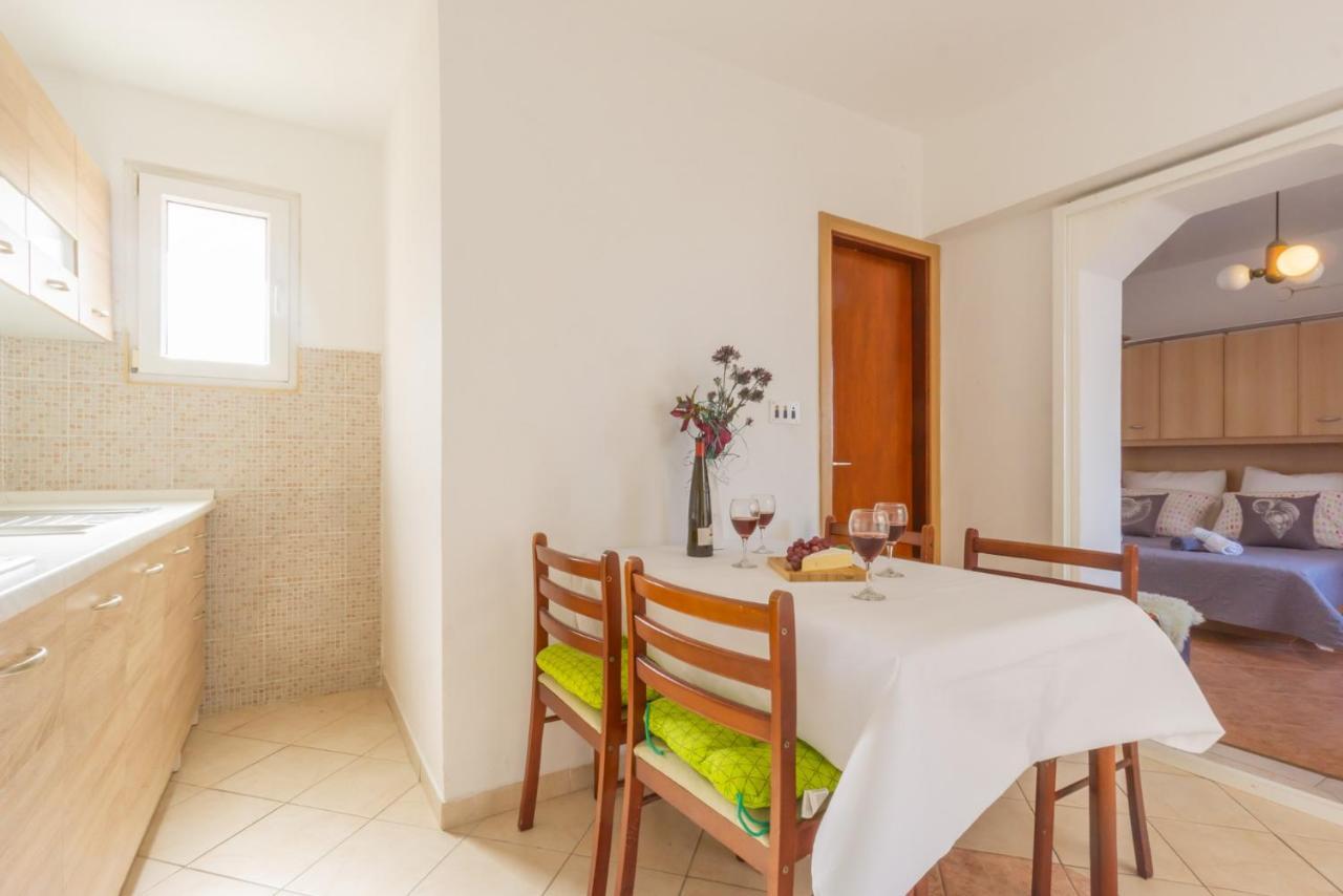 Jasko I Jelica Beautiful View Apartment Metajna Exterior foto